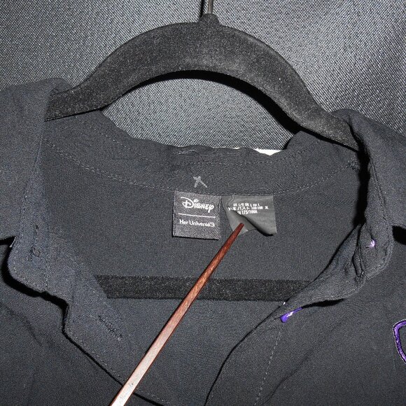 DISNEY UNIVERSE WOMEN LARGE HOCUS POCUS TIE FRONT SHRT 100% VISCOSE HALLOWEEN - Picture 4 of 10